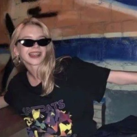 Express VPN加速器 的安卓版用户 siwen 对 Express VPN加速器 的安卓版非常满意。